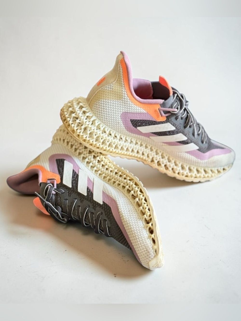 ADIDAS 4D FUSIO WOMEN’S RUNNING SHOES –GRAY / LILAC PURPLE / ORANGE –SIZE 8.5 US
